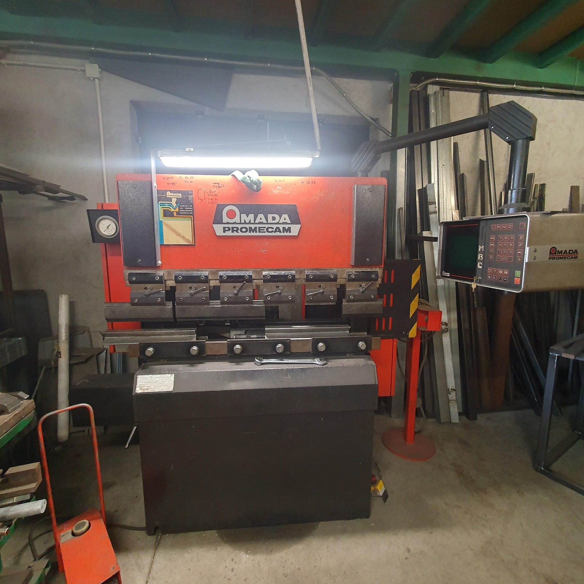 Fabrication sur-mesure mobilier urbain - projet 2